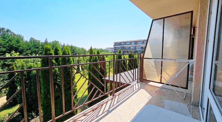 Rental apartment with pool — photo 5