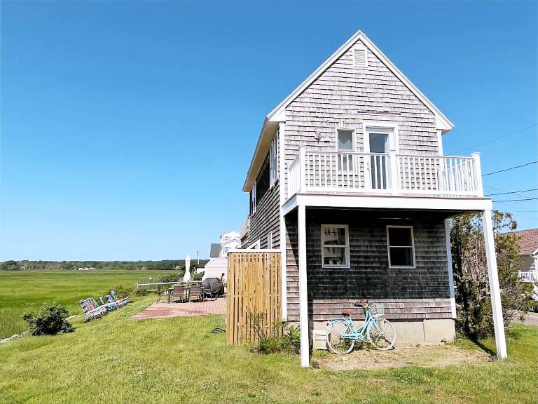 Cabin Wells