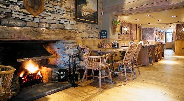 The Queen's Head Hotel — photo 2