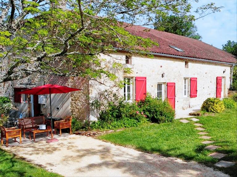 Vacation home with patio & private pool in Cahors