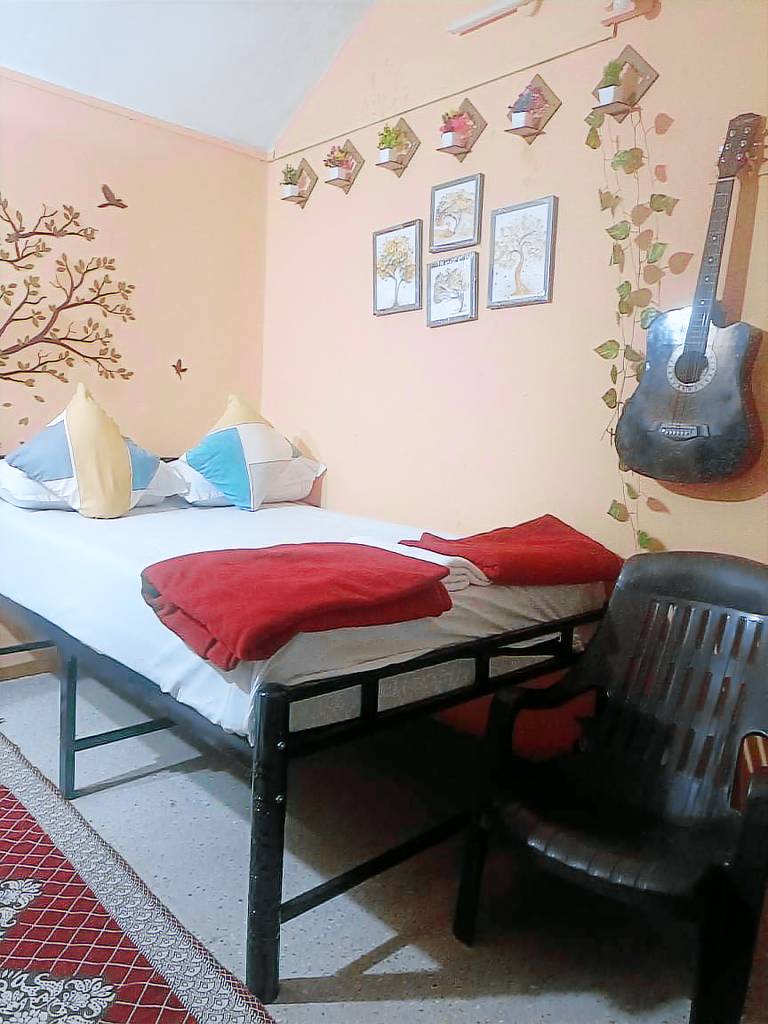 Bhakt Niwas Tiny A Frame Ac 1st floor