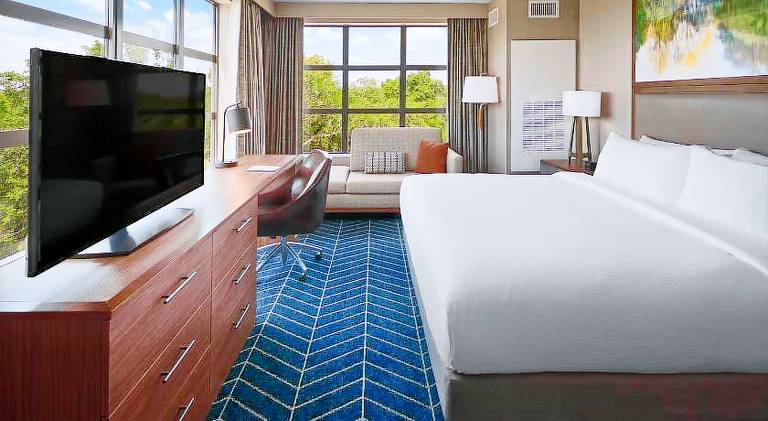 The Bevy Hotel Boerne - a Doubletree by Hilton — photo 2