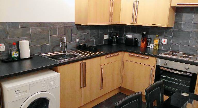 Eastgate Apartments — photo 3
