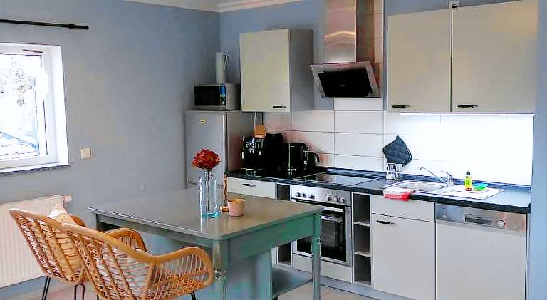 Charming holiday apartment with barbeque, yard & terrace | Next to the beach | Pet-friendly — photo 5