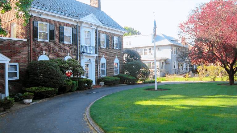 House  Clifton