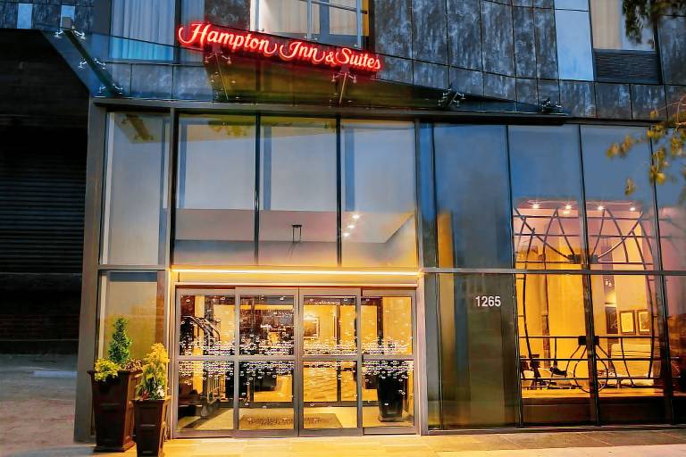 Hampton Inn & Suites Washington D C Navy Yard Area