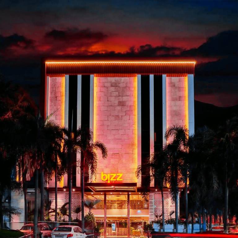 Bizz The Hotel