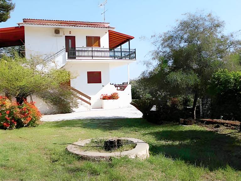 Paschos Rooms in Igoumenitsa