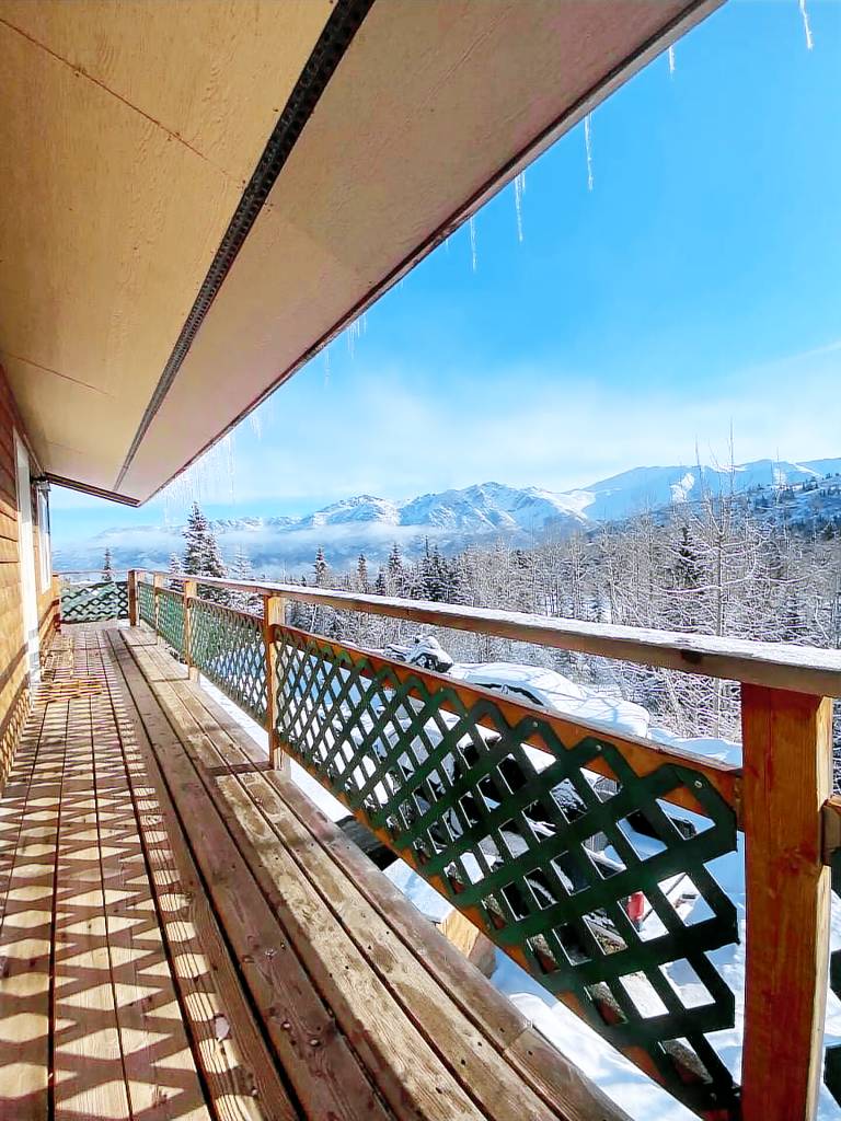 House Eagle River