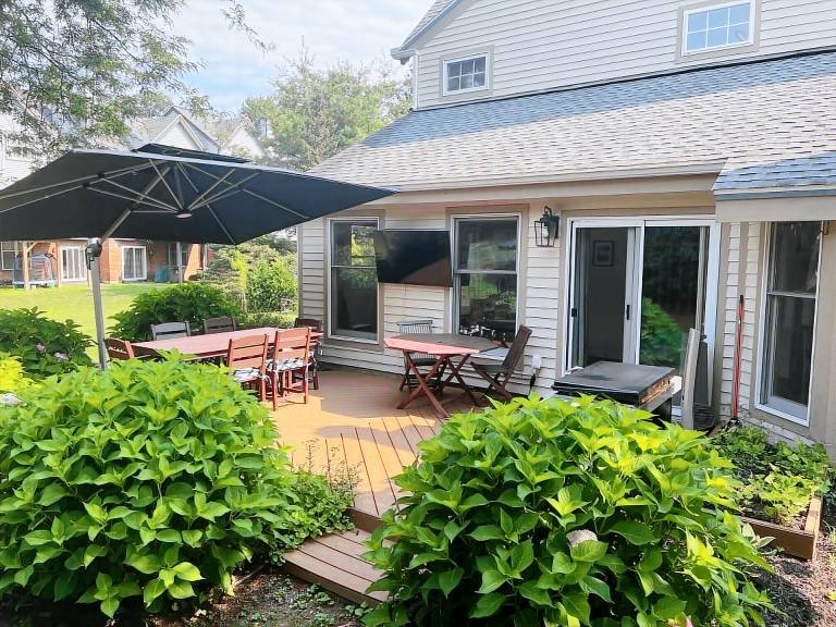 House Saratoga Springs