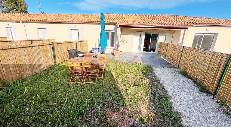 House with 1 room for 4 persons — photo 4
