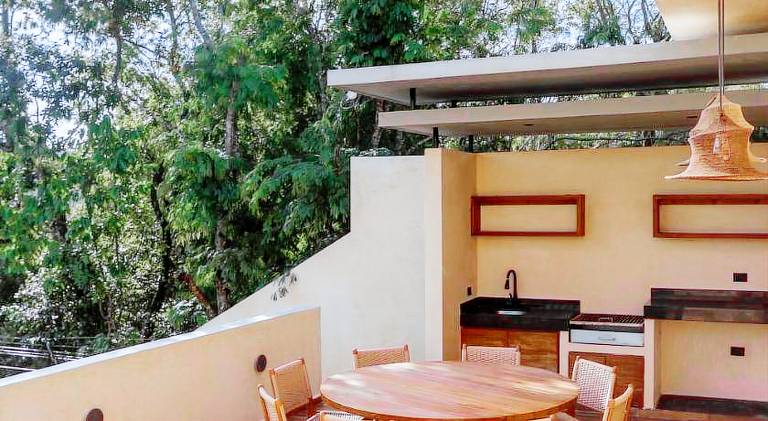 Villa with pool & jacuzzi — photo 4