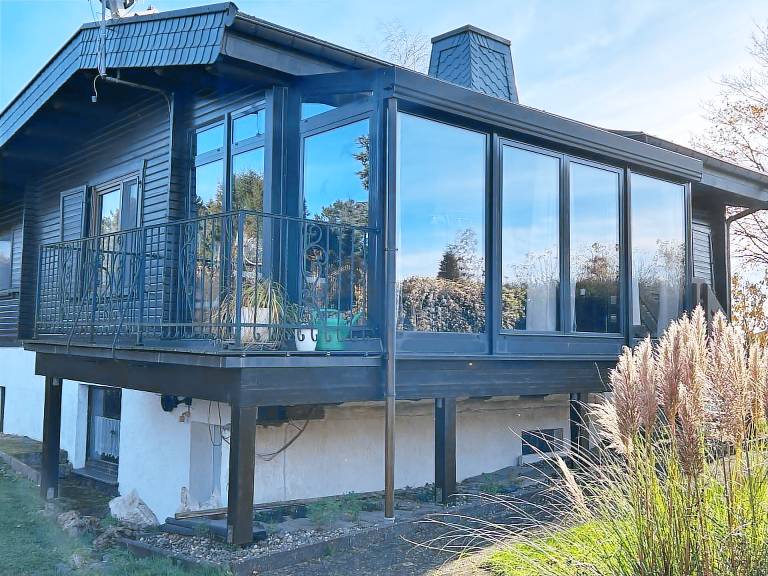 Vacation home with yard, barbeque & terrace — photo 3