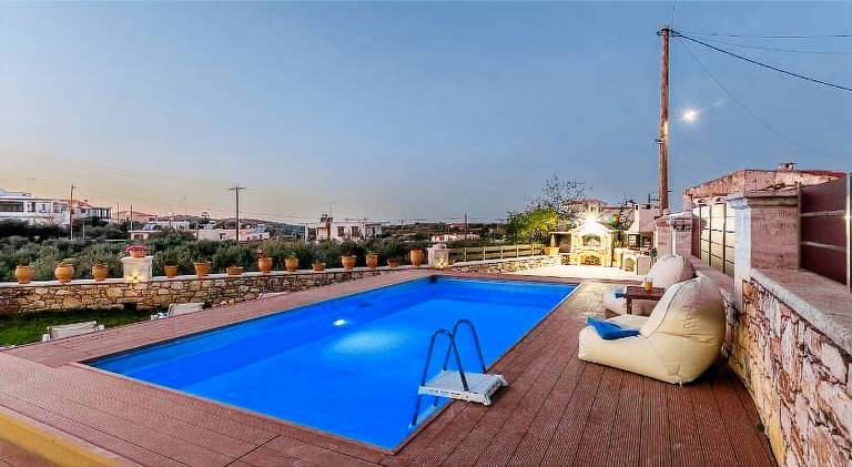 Stone Villa Alfa with private pool in Rethymno