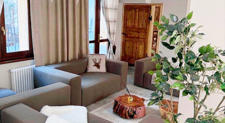 Apartment with pool | Pets are welcome — photo 5