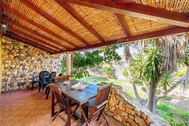 Beautiful villa with yard, patio & grill | Pets are welcome in Sant'Antioco