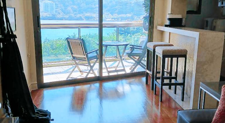 Apartment with hot tub & pool — photo 2