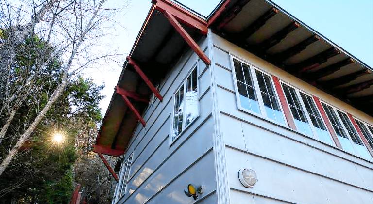 The Rivery Retreat Choose from Luxury Guesthouse Cabin OR Poolside Suite in Lake Austin Hill Countr