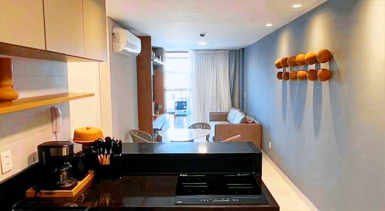 Apartment with pool — photo 4