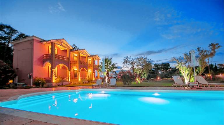 Villa Laganas