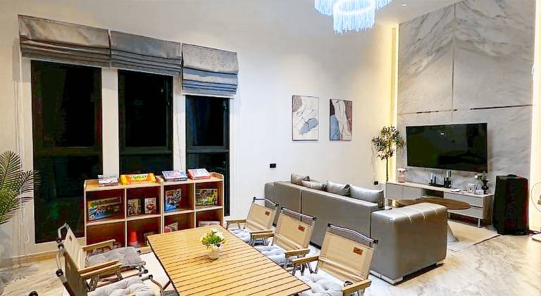 Family-oriented villa with garden, private pool & grill | Water view | Good for workation | Pets allowed — photo 4