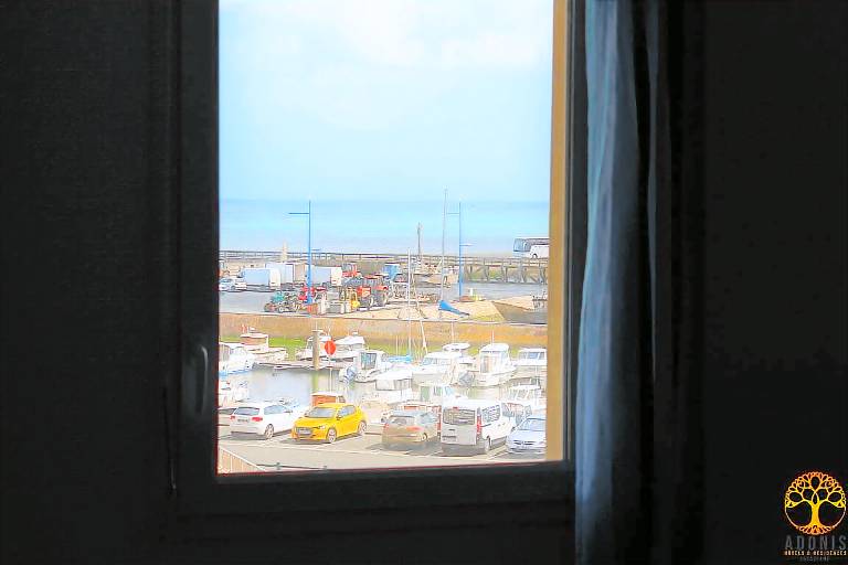 Serviced apartment with terrace | Pets are welcome — photo 5
