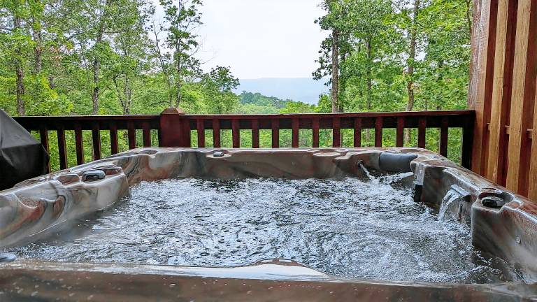 3 BR Luxury Cabin & Hot Tub near Buffalo River! — photo 4