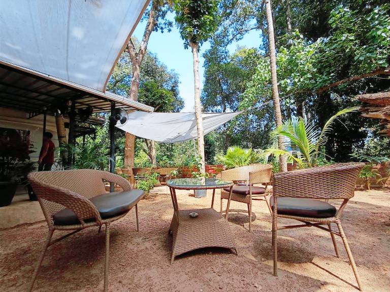 Jangala BagaBeach, French Touch, close to the beach, tropical garden — photo 2