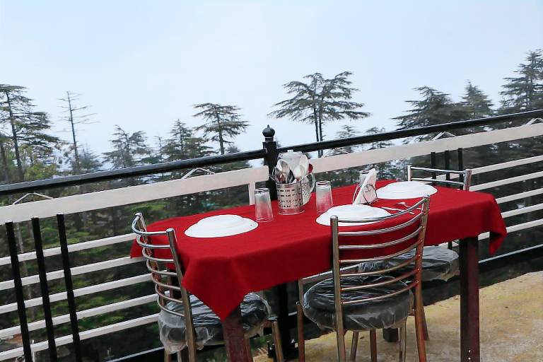 Bed and breakfast Chamba