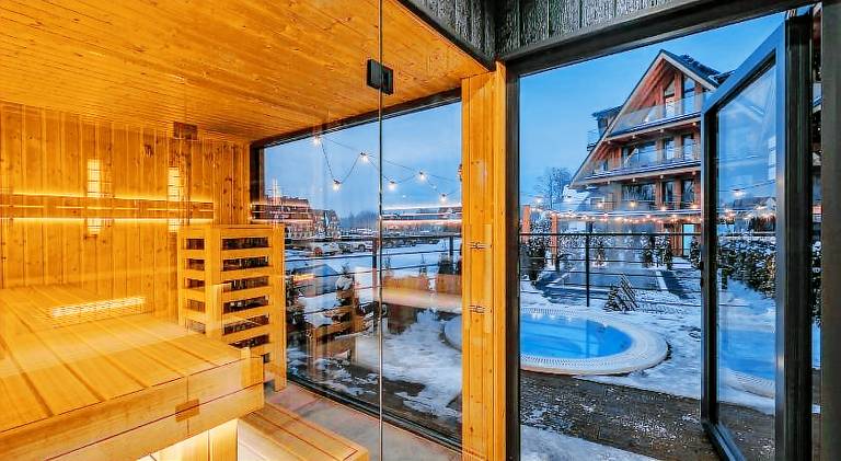 Holiday apartment with hot tub, sauna & pool — photo 2
