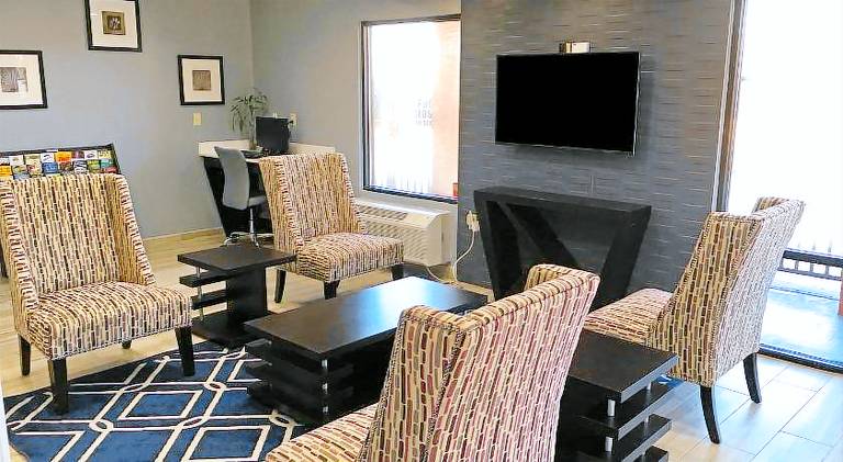 Americas Best Value Inn Denham Springs Baton Rouge — photo 2