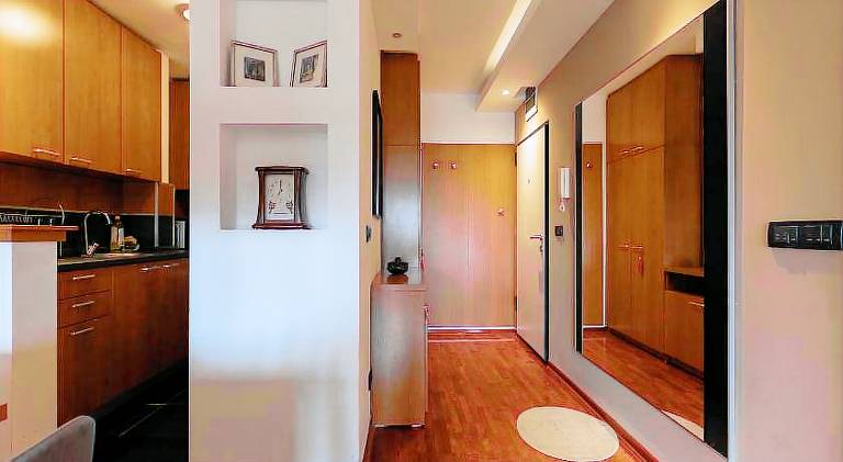 Central Park Apartments — photo 3