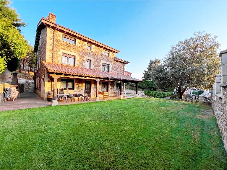 Holiday Home 'Casa Rural La Carrasquilla' with Private Terrace, Private Garden and Wi-Fi — photo 3