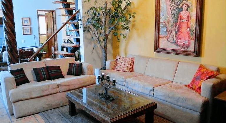 Holiday apartment with 3 rooms for 6 persons in Morelia