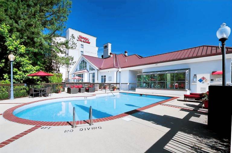 Hampton Inn & Suites Raleigh Cary Lenovo Center — photo 3