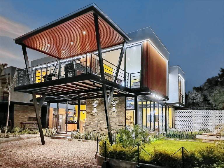 w Quiet 4BR Villa with Pool Terrace