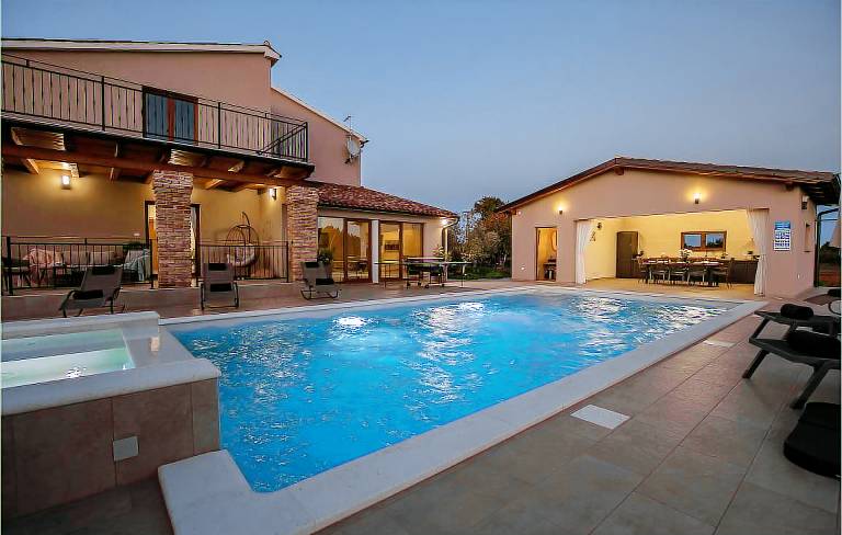 Ferienhaus in Loborika für max. 6 Personen Ferienhaus in Loborika für max. 6 Personen