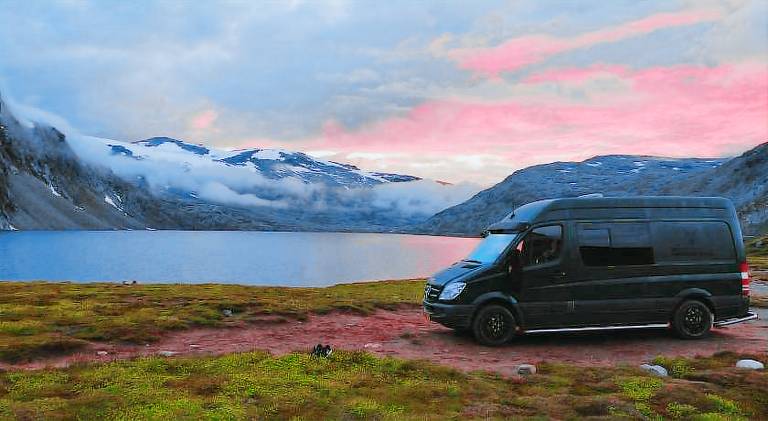 Mercedes Sprinter Camper Arbor — photo 3