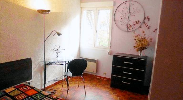 Holiday apartment with 2 rooms for 6 persons — photo 2