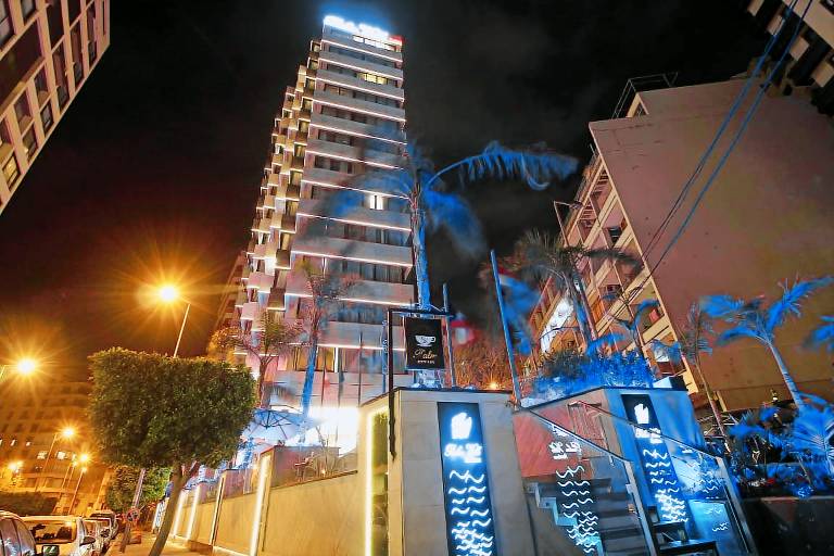 Palm Ville Suites