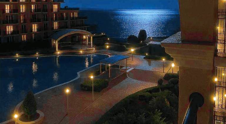 Holiday apartment with private pool & terrace — photo 3