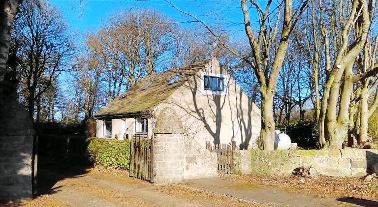 200 m&sup2; Ferienhaus