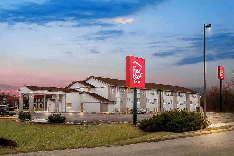 Red Roof Inn Ames — photo 2