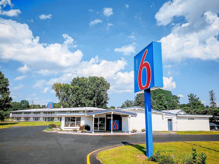 Motel 6 Schenectady, NY in Schenectady, NY