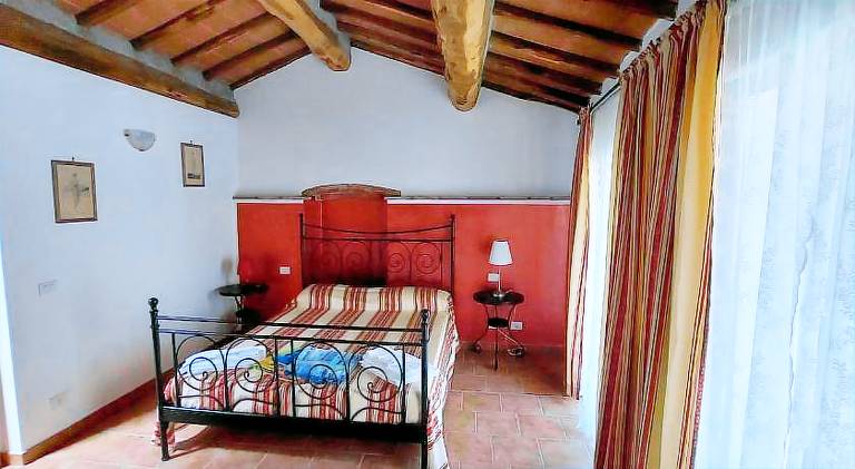 Family-friendly vacation home with yard, pool & BBQ | Dogs allowed in Montecarlo