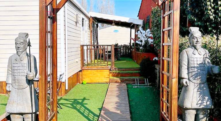 Rental apartment with yard, private pool & hot tub | Pets are welcome in Fréjus