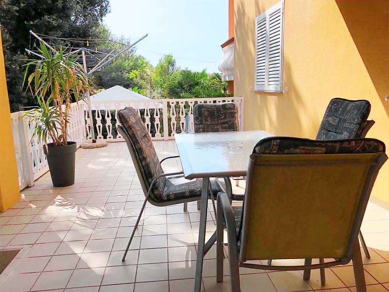 Ferienwohnung Petrčane