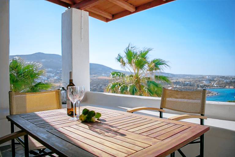 Villa 110 m2 in Agia Irini, walking distance to beach with pool access, 7 guests — photo 3