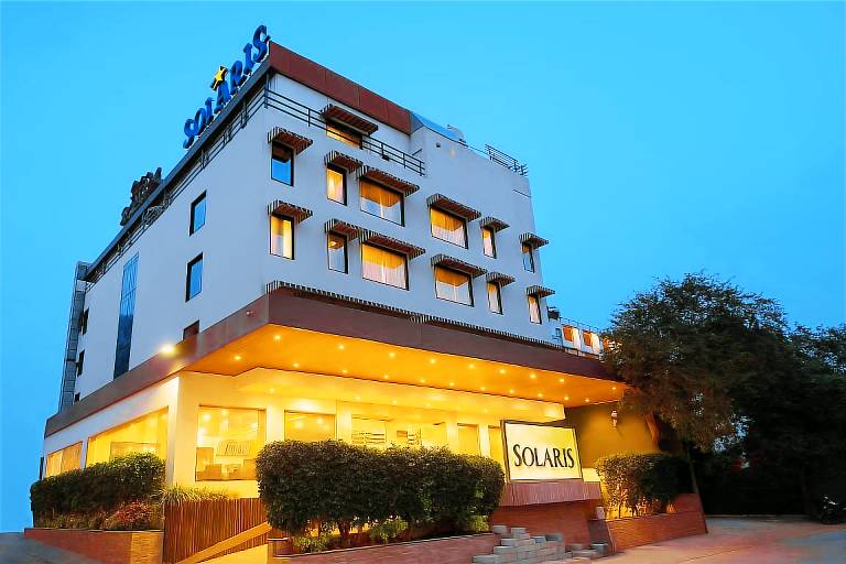 Solaris Hotel and Club