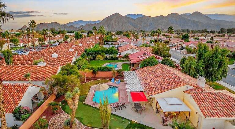 Vacation home with hot tub & pool in Palm Desert, CA